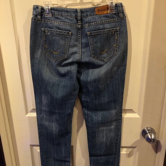 EUC Allen B. by Allen Schwartz  Jeans. - Picture 3 of 4